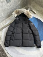 Canada Goose Wyndham Black/Black Label Jacket - Image 2