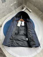 Canada Goose Wyndham Core Reset Navy Jacket - Image 4