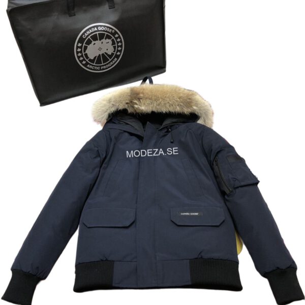 Canada Goose Bomber Navy Jacket