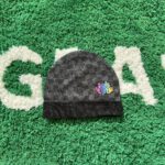 Louis Vuitton Petit Damier Black/Big Logo Beanie