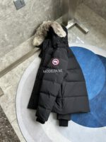 Canada Goose Wyndham Black Jacket - Image 5
