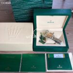 Rolex Datejust Gold/ Silver with Gold Dial 41mm - Image 4
