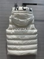 Moncler Monteuil White Vest - Image 4