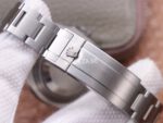 Rolex Submariner Silver Black Dial 40mm - Image 4