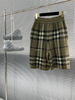 Burberry Rutig Green Shorts #1 - Image 3
