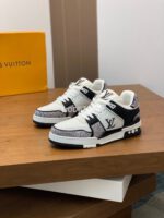 Louis Vuitton Pearls Black Trainer