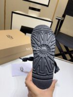 UGG Lowmel Unisex Black Sneakers - Image 4