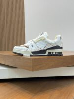 Louis Vuitton Mini Monogram Brown/White Trainer - Image 2
