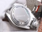 Rolex Submariner Silver Blue Dial 40mm - Image 3