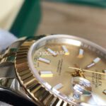 Rolex Datejust Gold/Gold Dial 41mm - Image 3