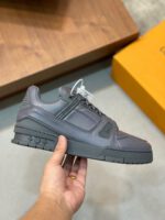 Louis Vuitton Clean Grey Trainer - Image 3