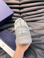 Christian Dior B20 Grey Sneakers - Image 4