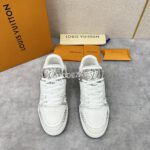 Louis Vuitton Snake Leather White Trainer - Image 2