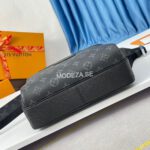 Louis Vuitton Outdoor Messenger Bag - Image 5