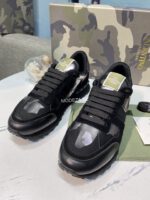 Valentino Garavani Rockrunner Camouflage Noir Metallic Sneaker - Image 3