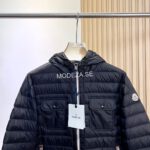 Moncler Douret Jacket - Image 2