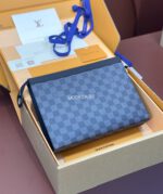 Louis Vuitton Monogram Eclipse - Image 4