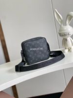 Louis Vuitton Getaway Messenger Monogram Canvas - Image 2