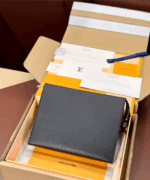 Louis Vuitton Pochette Voyage