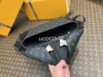 Louis Vuitton Messenger PM Voyager - Image 5