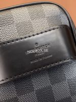 Louis Vuitton Toiletry Pouch Damier - Image 7