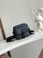 Louis Vuitton Getaway Messenger Monogram Canvas