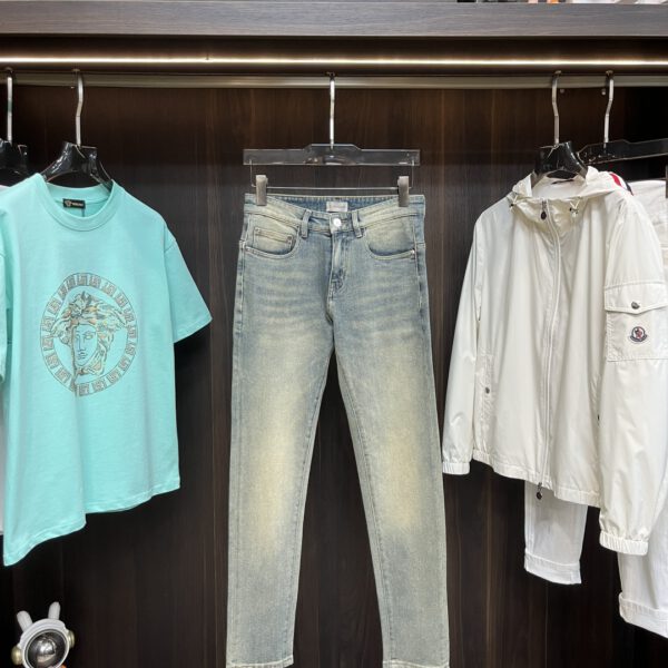 Moncler Logo Ski Jeans