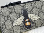 Gucci GG Supreme Bee Lanyard Coin Case Card Holder - Image 2