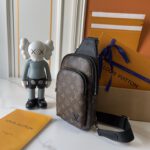 Louis Vuitton Avenue Slingbag Graphite Damier