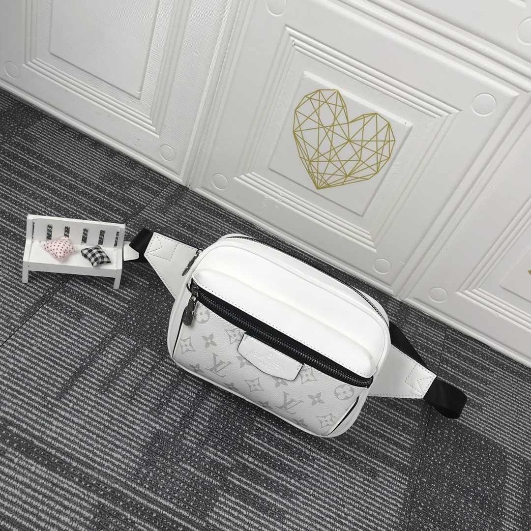 71a357d3 Louis Vuitton Monogram Eclipse Outdoor Bumbag - Image 1