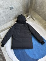 Canada Goose Chateau Parka Black/Black Label Jacket - Image 3