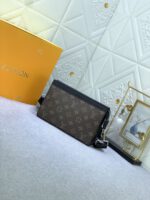 Louis Vuitton Gaston Wearable Bag - Image 5